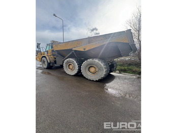Сочленённый самосвал CATERPILLAR 730C2