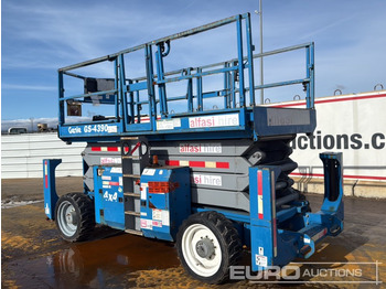 Подъёмник 2012 Genie GS4390RT: фото 3 Подъёмник 2012 Genie GS4390RT: фото 3