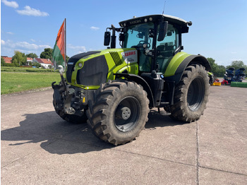 Трактор CLAAS Axion 870