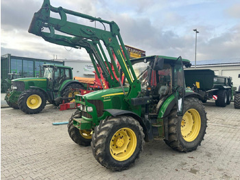 Трактор JOHN DEERE 5100R