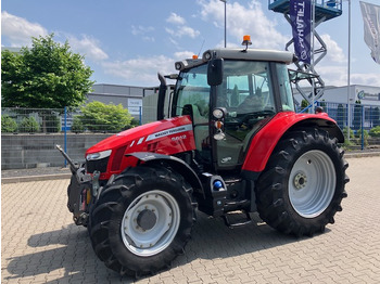 Трактор MASSEY FERGUSON 5612