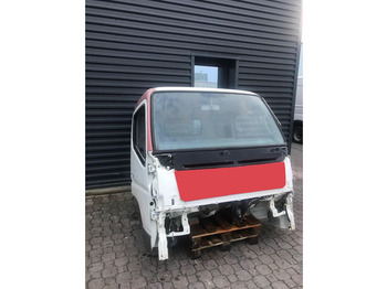 Кабина и интерьер MITSUBISHI