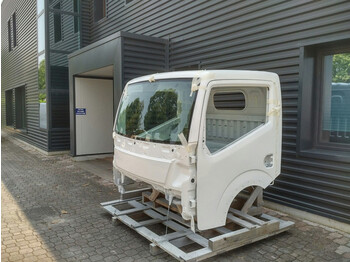 : фото в шапке страницы