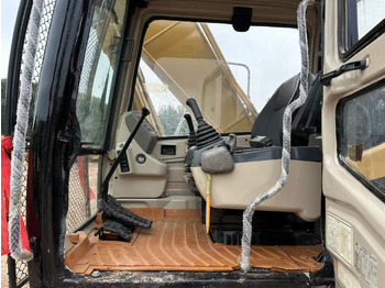 Гусеничный экскаватор CATERPILLAR 320BL: фото 5