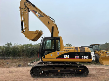 Гусеничный экскаватор CATERPILLAR 320C