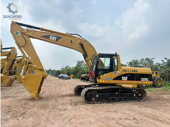 Гусеничный экскаватор CATERPILLAR 325CL
