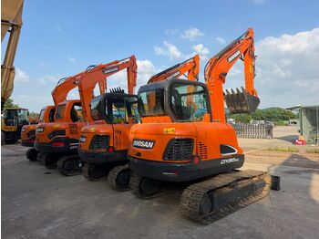Мини-экскаватор DOOSAN DX60