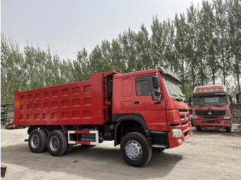 Самосвал SINOTRUK HOWO