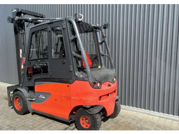 Электропогрузчик Linde E50HL-01: фото 3 Электропогрузчик Linde E50HL-01: фото 3