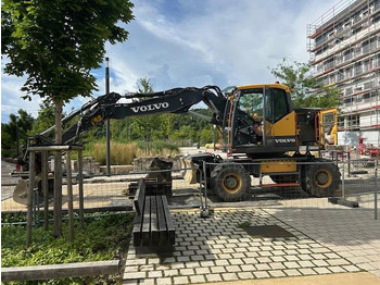 Колёсный экскаватор VOLVO EWR150E