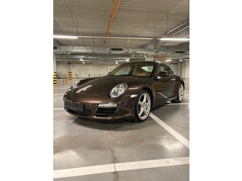 Легковой автомобиль PORSCHE