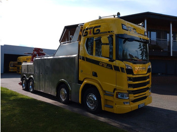 Эвакуатор SCANIA R