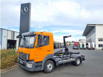 Крюковой мультилифт MERCEDES-BENZ Atego 818