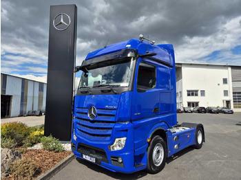 Тягач MERCEDES-BENZ Actros 1848