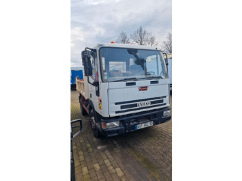 Самосвал Iveco Tector: фото 3