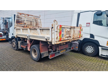 Самосвал Iveco Tector: фото 2