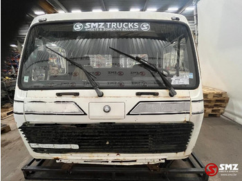 Кабина и интерьер MERCEDES-BENZ