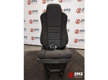 Кабина и интерьер MERCEDES-BENZ