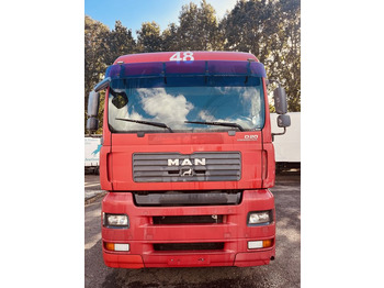 Тягач MAN TGA 18.430