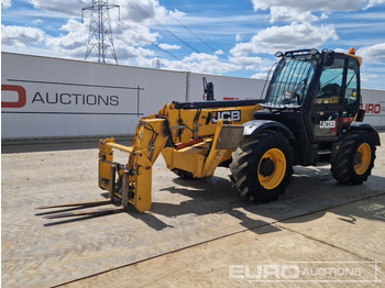 Телескопический погрузчик JCB