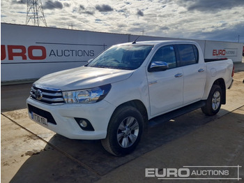Пикап TOYOTA Hilux
