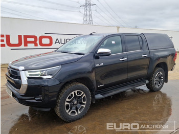 Пикап TOYOTA Hilux