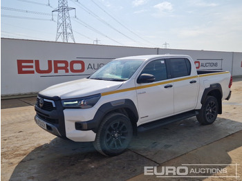 Пикап TOYOTA Hilux