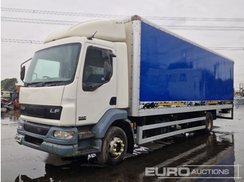 Грузовик с закрытым кузовом DAF 55