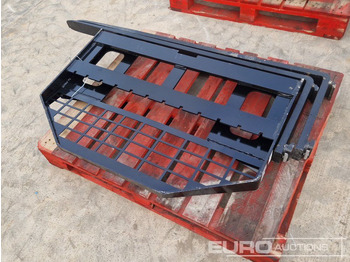 Навесное оборудование для Экскаваторов Unused Pallet Fork Frame & Forks to suit Skidsteer Loader: фото 4