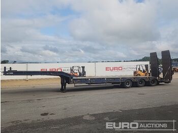 Низкорамный полуприцеп SDC Tri Axle Step Frame Low Loader Trailer, Outriggers: фото 2 Низкорамный полуприцеп SDC Tri Axle Step Frame Low Loader Trailer, Outriggers: фото 2