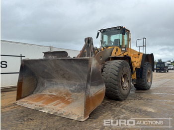 Колёсный погрузчик VOLVO L220E