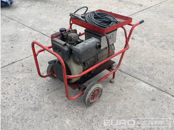 Электрогенератор YANMAR