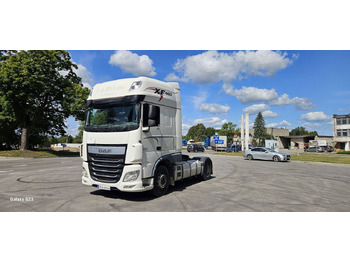 Тягач DAF XF 105 460