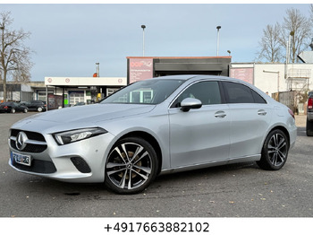 Седан MERCEDES-BENZ