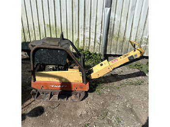 : фото в шапке страницы