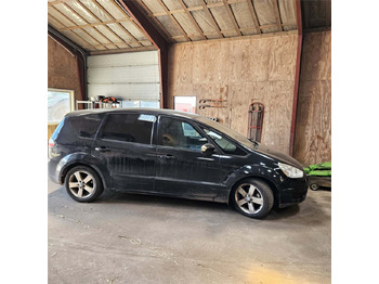 Внедорожник FORD