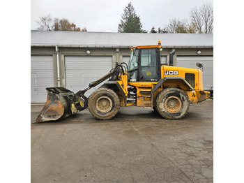 Колёсный погрузчик JCB 437