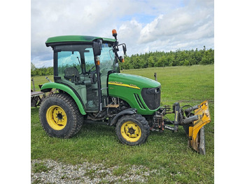 Трактор JOHN DEERE 3720
