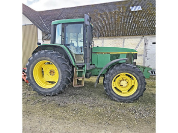 Трактор JOHN DEERE 6010 Series