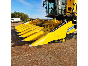 Комбайн NEW HOLLAND