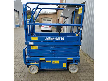 : фото в шапке страницы