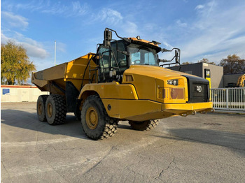 Сочленённый самосвал CAT 730: фото 3