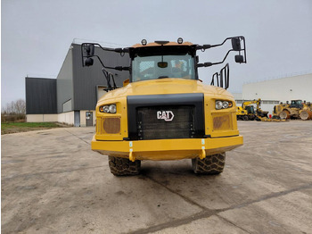 CAT 730 в лизинг CAT 730: фото 3