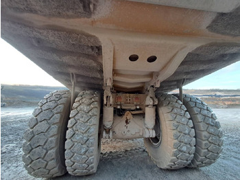 Карьерный самосвал CAT 777G: фото 3