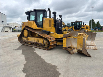 Бульдозер CATERPILLAR D6