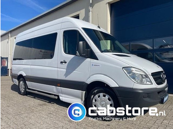 Микроавтобус MERCEDES-BENZ Sprinter 211