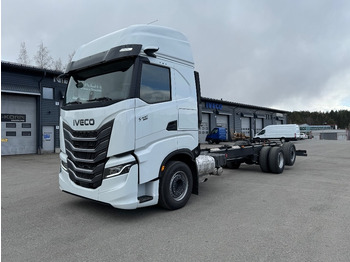 Грузовик-шасси IVECO S-WAY