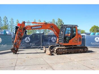 Гусеничный экскаватор DOOSAN DX140LCR-3