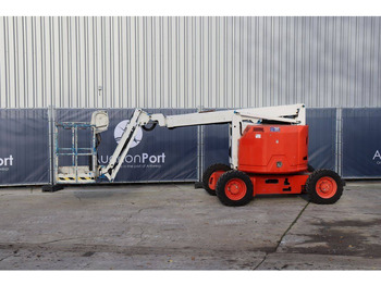 : фото в шапке страницы