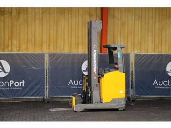 Ричтрак JUNGHEINRICH ETV